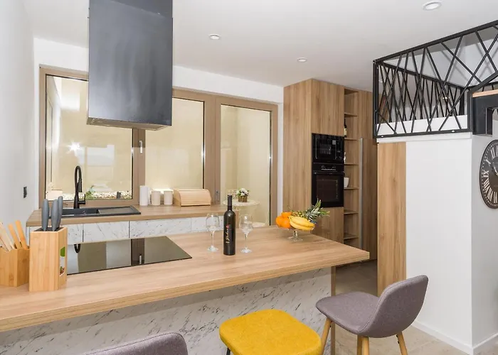 El Viento فيلة Šmrika